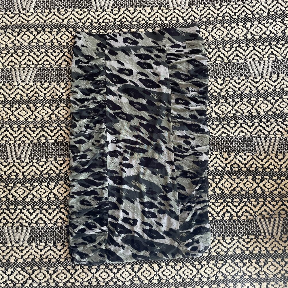 NWT Adrienne Landau Onyx Animal Print Mesh Midi Skirt – Medium